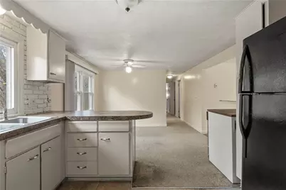 77 Macarthur Boulevard, Coventry, RI 02816 - Photo 8