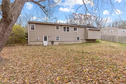 77 Macarthur Boulevard, Coventry, RI 02816 - Photo 32