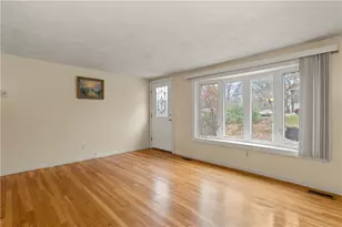 77 MacArthur Blvd, Coventry, RI 02816 - Photo 14