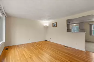 77 MacArthur Blvd, Coventry, RI 02816 - Photo 16