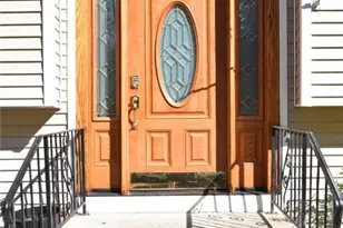 16 River Dr, Johnston, RI 02919 - Photo 2