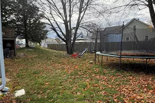 46 Hoover St, West Warwick, RI 02893 - Photo 14