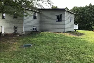 2073 Plainfield Pike, Johnston, RI 02919 - Photo 4