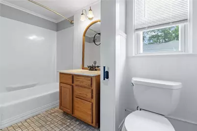 291 Maple Avenue #2, Barrington, RI 02806 - Photo 14