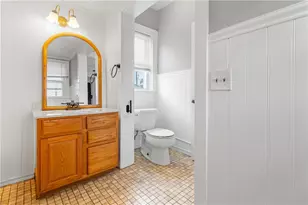 291 Maple Ave, Barrington, RI 02806 - Photo 16