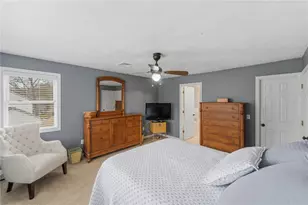 26 Bramblewood Ln, South Kingstown, RI 02879 - Photo 32