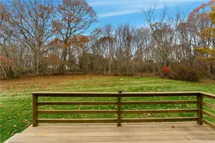 26 Bramblewood Ln, South Kingstown, RI 02879 - Photo 6