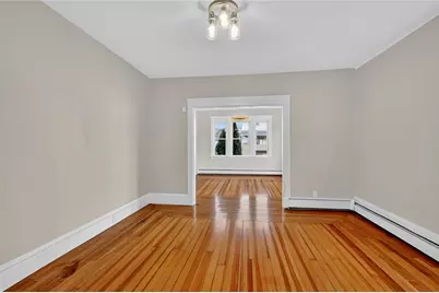 112 Villa Avenue, Cranston, RI 02905 - Photo 8