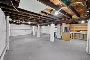 112 Villa Ave, Cranston, RI 02905 - Photo 34