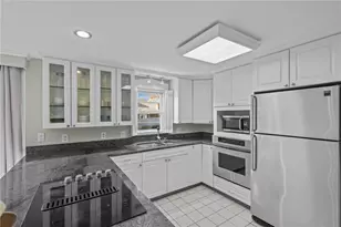 288 Cove Ave, Warwick, RI 02889 - Photo 4