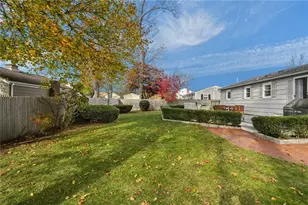 288 Cove Ave, Warwick, RI 02889 - Photo 36