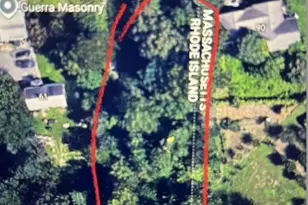 63 Carpenter St, Cumberland, RI 02864 - Photo 2