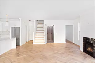 132 E Pt Dr, East Providence, RI 02916 - Photo 18