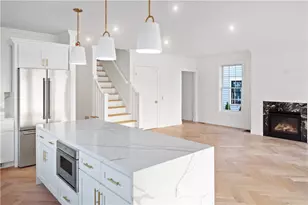 114 E Pt Dr, East Providence, RI 02916 - Photo 14