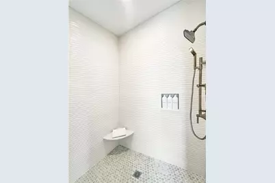 114 East Point Drive, East Providence, RI 02916 - Photo 30