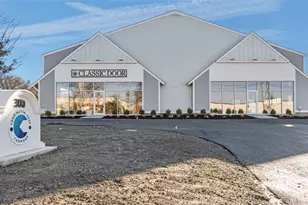 300 Coddington Hwy, Middletown, RI 02842 - Photo 1