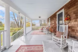 63 Longfellow Rd, Jamestown, RI 02835 - Photo 8