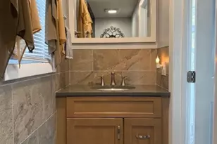 11 Woodside Ave, Cumberland, RI 02864 - Photo 8