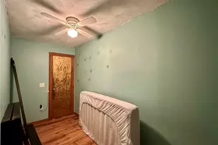 44 Beatrice Ave, Warwick, RI 02889 - Photo 6