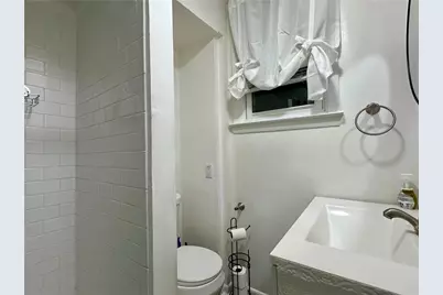 800 Oakland Beach Avenue #A, Warwick, RI 02889 - Photo 10