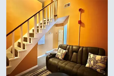 800 Oakland Beach Avenue #A, Warwick, RI 02889 - Photo 4