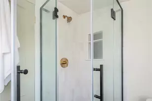 296 Cole Ave, Providence, RI 02906 - Photo 28