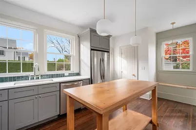 296 Cole Avenue, Providence, RI 02906 - Photo 16