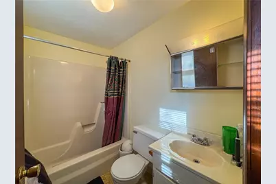 325 Washington Street #3, West Warwick, RI 02893 - Photo 14