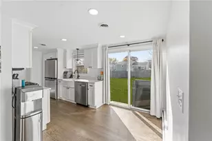 85 Union Ave, Warwick, RI 02889 - Photo 12