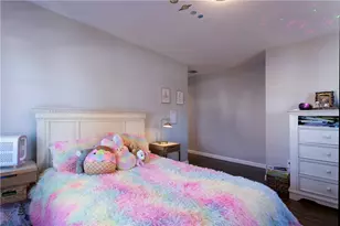 8 Summit Ave, Johnston, RI 02919 - Photo 12