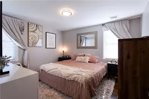 8 Summit Ave, Johnston, RI 02919 - Photo 10