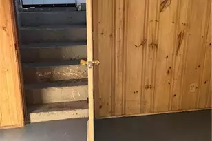 92 Old Oak Ave, Cranston, RI 02920 - Photo 22