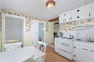 15 Cedar Ave, Portsmouth, RI 02871 - Photo 20