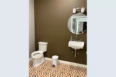 690 Oaklawn Avenue #1, Cranston, RI 02920 - Photo 8