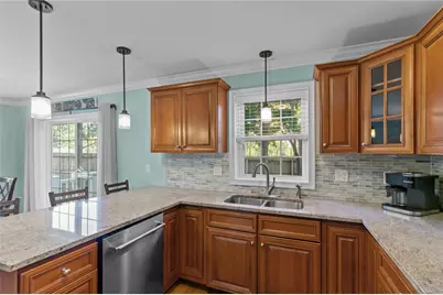 55 Vine Street, East Greenwich, RI 02818 - Photo 14