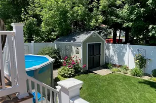 18 Lyman Ave, Johnston, RI 02919 - Photo 28