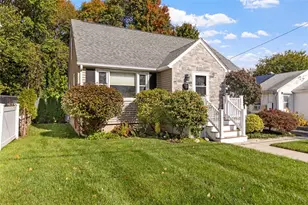 18 Lyman Ave, Johnston, RI 02919 - Photo 2