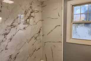 39 Chaplin St, Pawtucket, RI 02861 - Photo 14