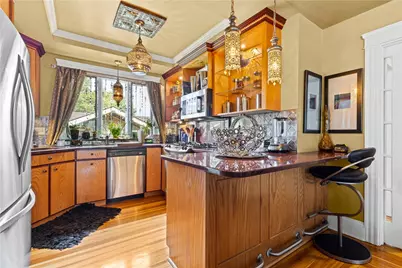 314 Columbus Avenue, Pawtucket, RI 02861 - Photo 2