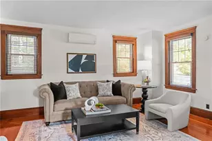 36 Mt Hope Ave, Providence, RI 02906 - Photo 10