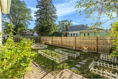 36 Mount Hope Avenue, Providence, RI 02906 - Photo 44