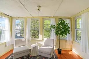 36 Mt Hope Ave, Providence, RI 02906 - Photo 30