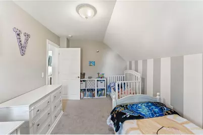 128 Rodman Street, South Kingstown, RI 02879 - Photo 32