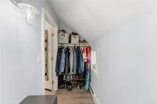 128 Rodman St, South Kingstown, RI 02879 - Photo 30