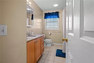 41 Wuddall Ave, Warwick, RI 02889 - Photo 22