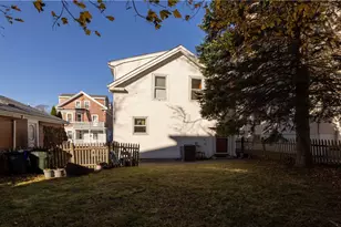 185 Lippitt St, Providence, RI 02906 - Photo 6