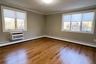 1371 Mendon Rd, Woonsocket, RI 02895 - Photo 16