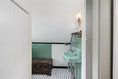 10 Casey Court, Newport, RI 02840 - Photo 22