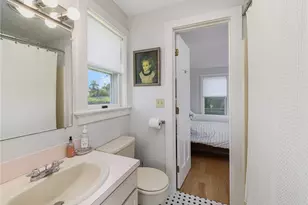 10 Casey Ct, Newport, RI 02840 - Photo 18