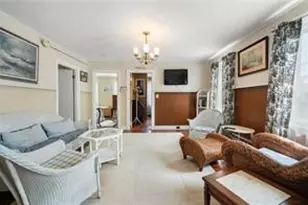 110 High St, Westerly, RI 02891 - Photo 4